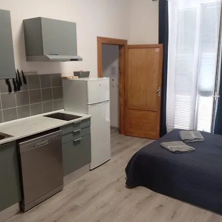 Bianco 1 Apartment